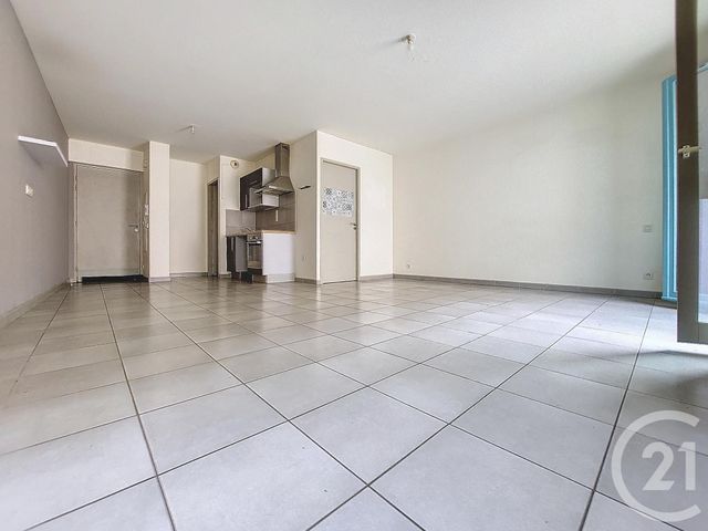 Appartement Studio à vendre - 1 pièce - 37.83 m2 - CERET - 66 - LANGUEDOC-ROUSSILLON - Century 21 Agence Des Cerisiers